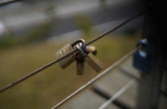 best way to backup private key low cost