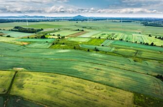 farm bnb on aave in 2025
