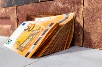 guard crypto wallet safely for beginners