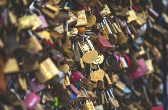 store private key from hackers step by step
