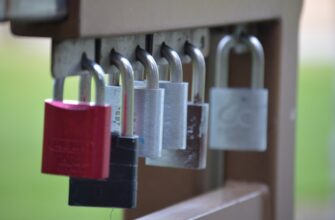 lock tokens usdc on compound no lock